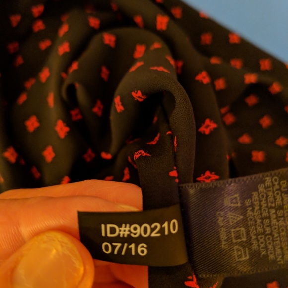 Express Shell Tank Red Print on Black Size S - Picture 7 of 7